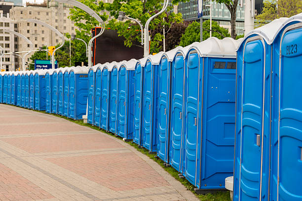 Best Restroom Trailer for Weddings  in Sunset Hills, MO